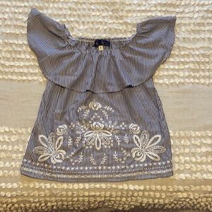 CUTE off the shoulder top